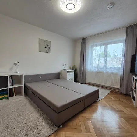 别墅 Wellness Close To Prague