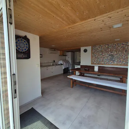 Вилла Wellness Close To Prague Высокий-Уезд